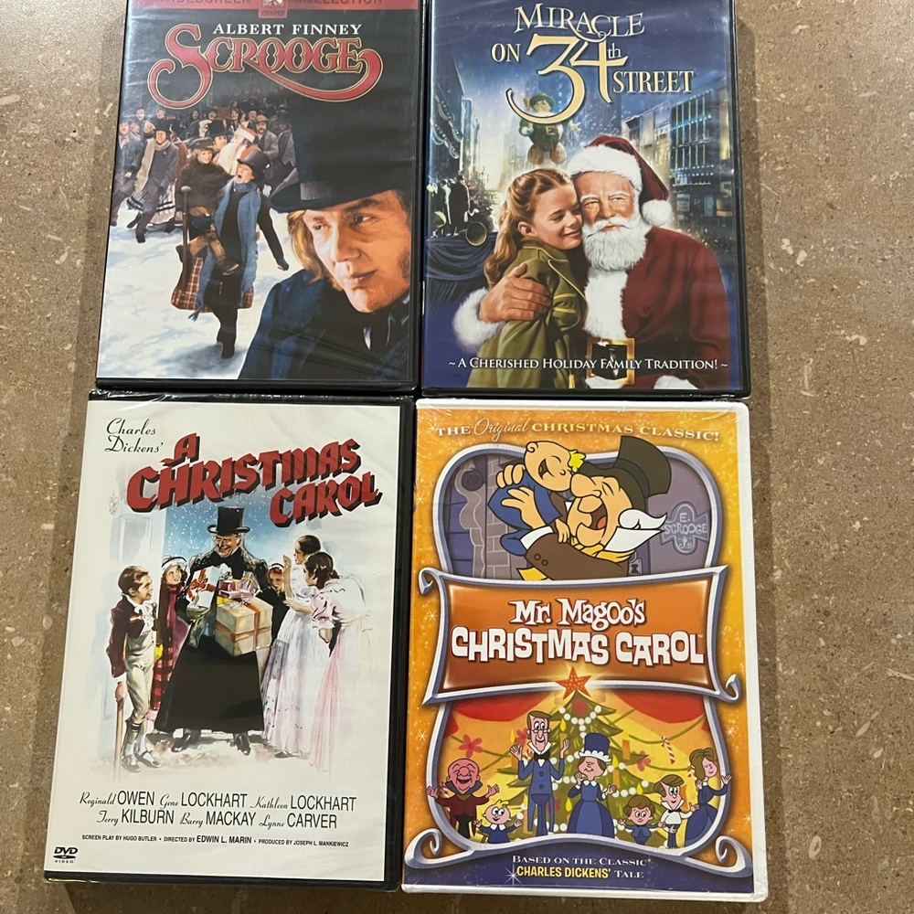 4 Christmas/ Holiday DVDs